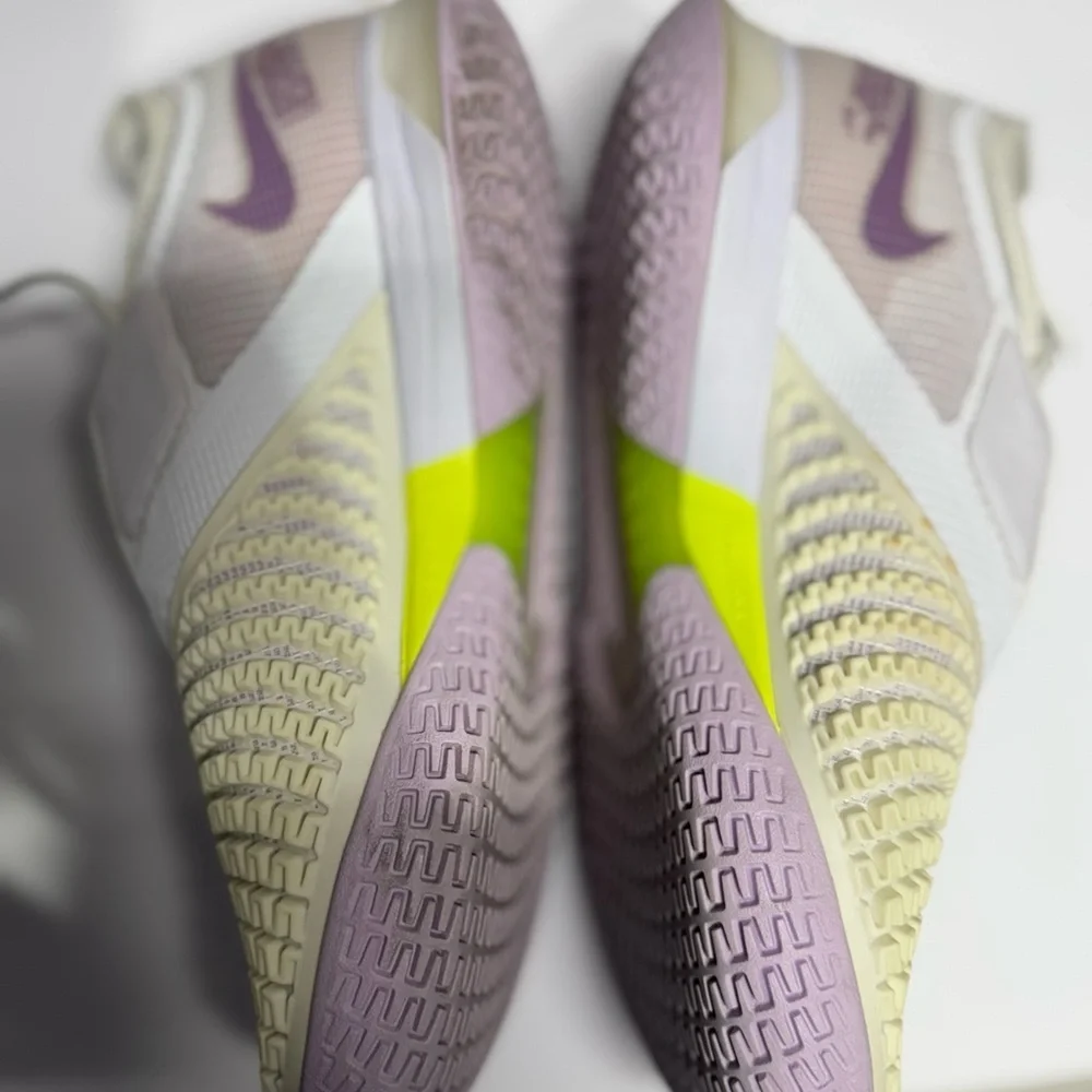 Nike Air Zoom Vapor Pro Tennis Shoes Women’s Size 7 Ivory Purple - Picture 9 of 10